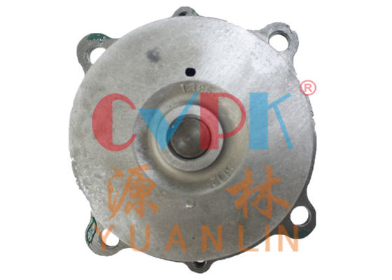 20726092 Koparka Diesel Pompa wodna Assy Engine EC210 4D dla