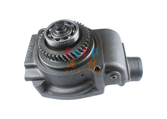 2W8001 Pompa wodna  do silnika 3306T